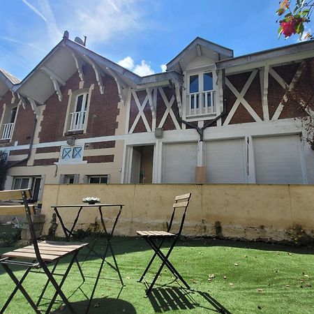 Waterlily Et Coquelicot House Villa Вернон Екстериор снимка